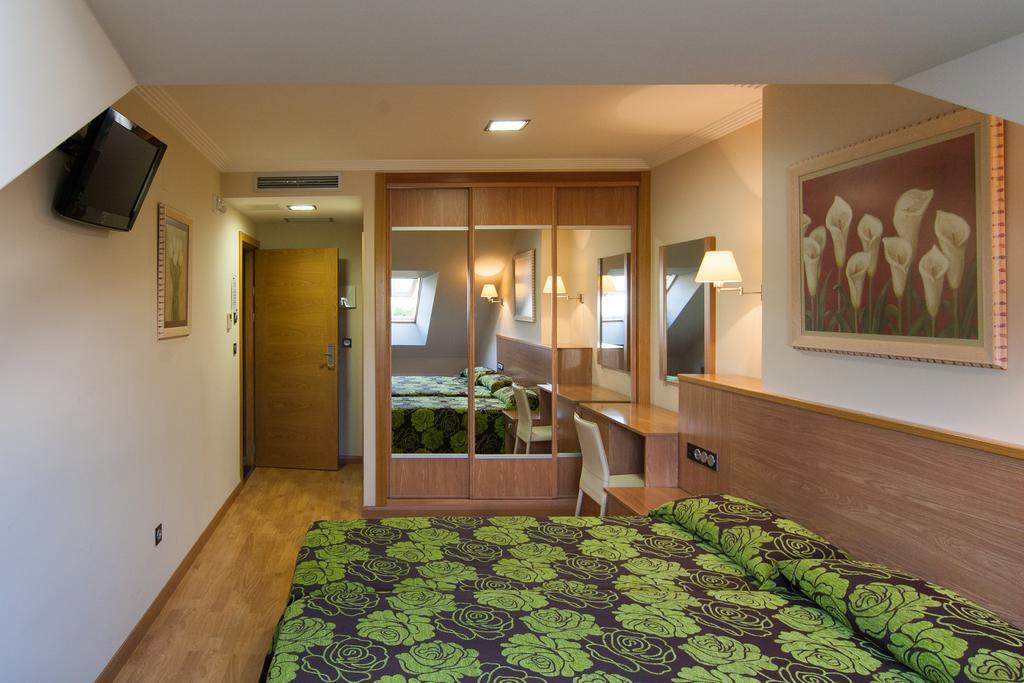 Hotel Pontus Veteris Sanxenxo Camera foto